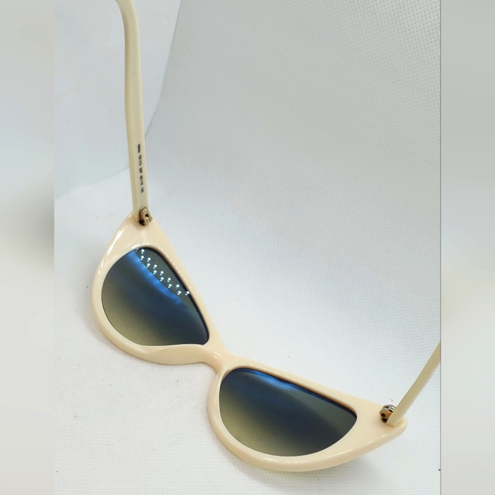 TOM FORD cat eye sunglasses- ivory frame/green lens - Picture 6 of 9